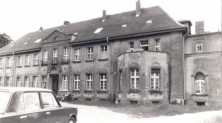 Das Gutshaus Manderow zu DDR-Zeiten