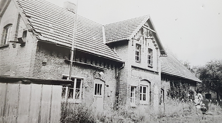 Schmiedhaus in den 80er Jahren, noch vor der Wende abgerissen